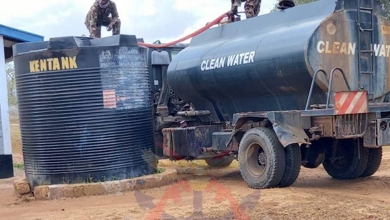 KDF DISTRIBUTES WATER IN LAMU