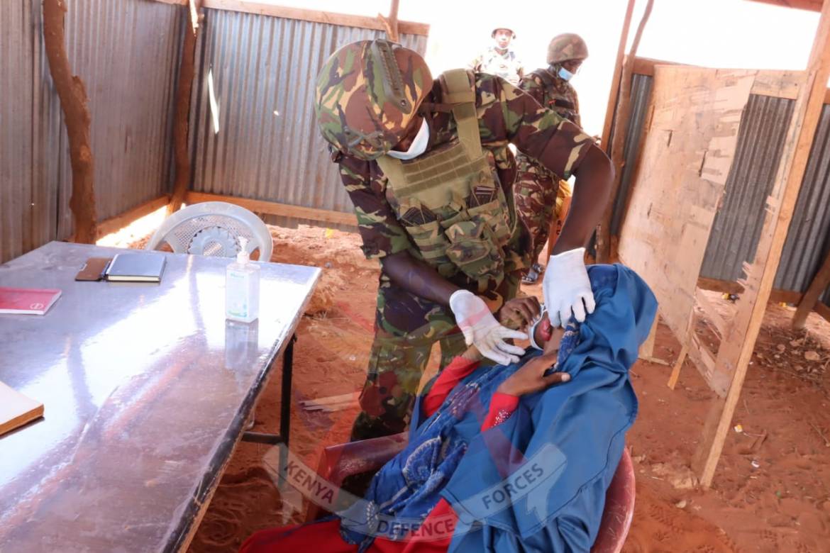 KDF-CONDUCTS-COMMUNITY-OUTREACH-IN-SOMALIA2.jpg