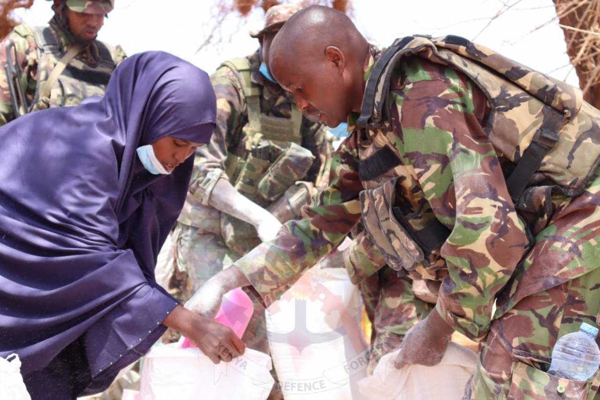 KDF-CONDUCTS-COMMUNITY-OUTREACH-IN-SOMALIA6.jpg