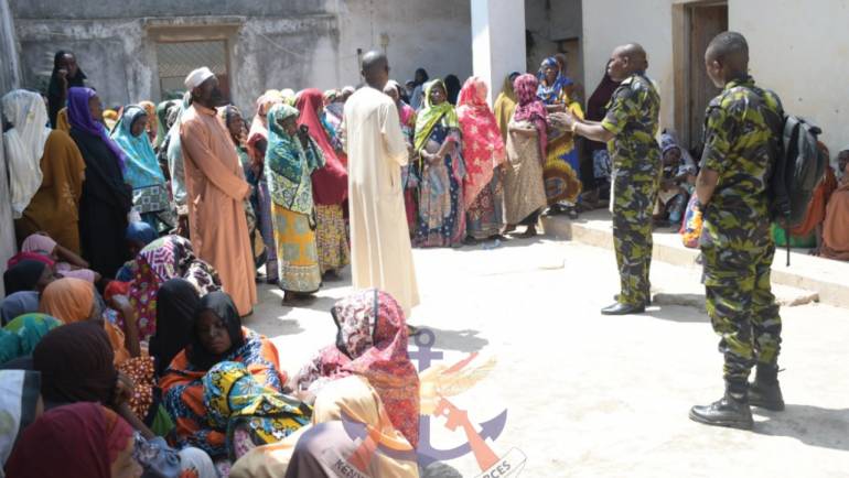 KENYA NAVY MUSLIMS DONATE FOOD TO MASJID SHAKOMBO