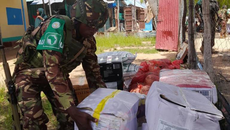 KDF CELEBRATES EID UL FITR WITH LOCALS IN SOMALIA
