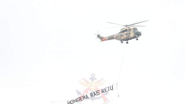 FAREWELL FOR COMMANDER-IN-CHIEF