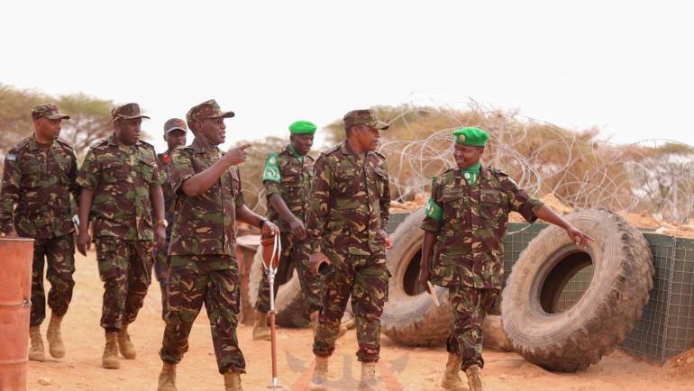 CDF END YEAR VISIT TO TROOPS