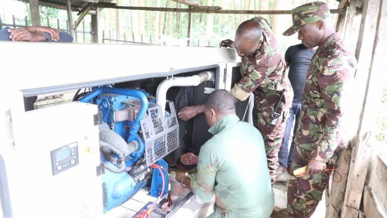 EACRF TROOPS RESTORE WATER SUPPLY TO RESIDENTS IN EASTERN DRC