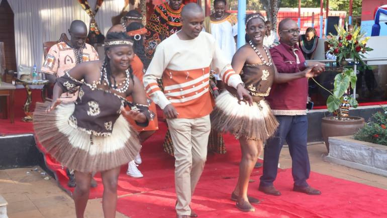 STRENGTHENING CULTURAL ROOTS