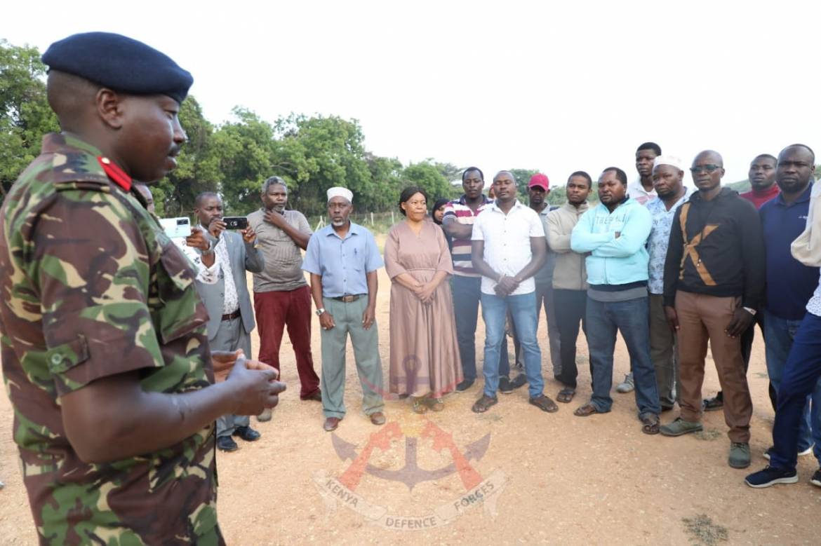 MILITARY-AIRLIFTS-TEACHERS-WORKING-NEAR-BONI-FOREST-TO-SCHOOLS-AS-LEARNING-RESUMES-8.jpg