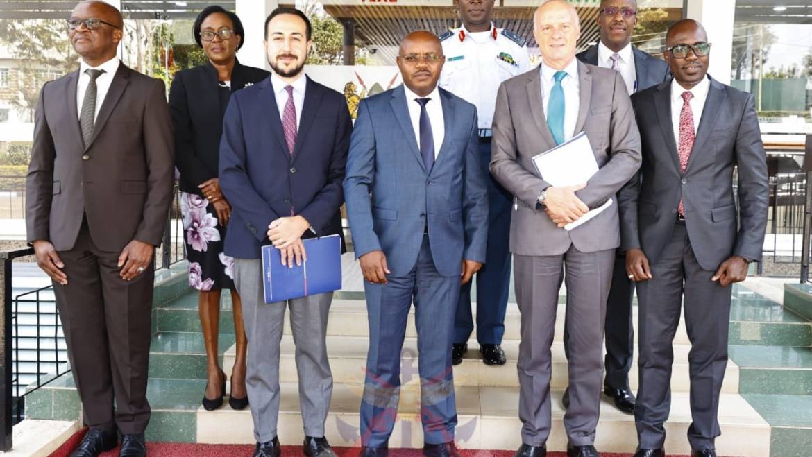 DEFENCE PS CALLS FOR JOINT EFFORTS TO REAP FORTUNES IN SPACE ACTIVITIES