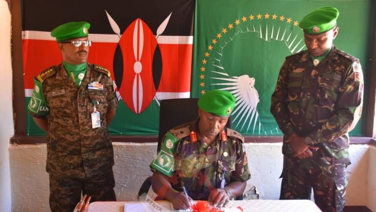 ATMIS DEPUTY FORCE COMMANDERS VISIT KISMAYO TROOPS