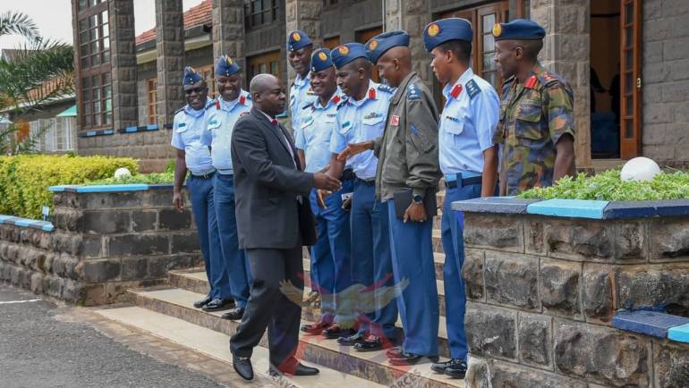 AIR OPERATORS EXCHANGE IDEAS TO IMPROVE EFFICIENCY