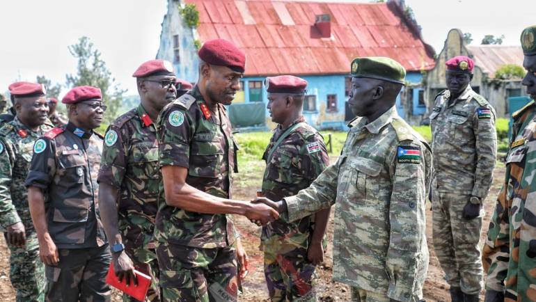 EACRF FORCE COMMANDER VISITS RUMANGABO AND KIBUMBA FOBS
