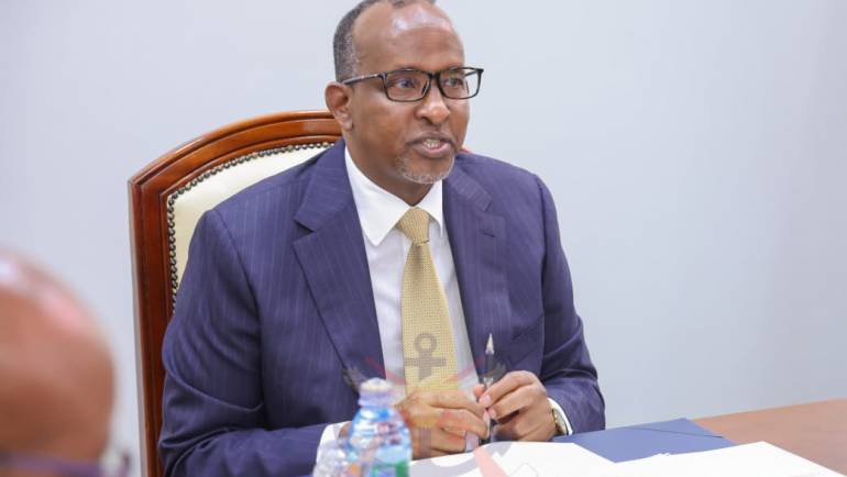 CS DUALE CHAIRS CONSULTATIVE MEETING WITH UASIN GISHU LEADERS TO ADDRESS ELDORET MILITARY LAND DISPUTE