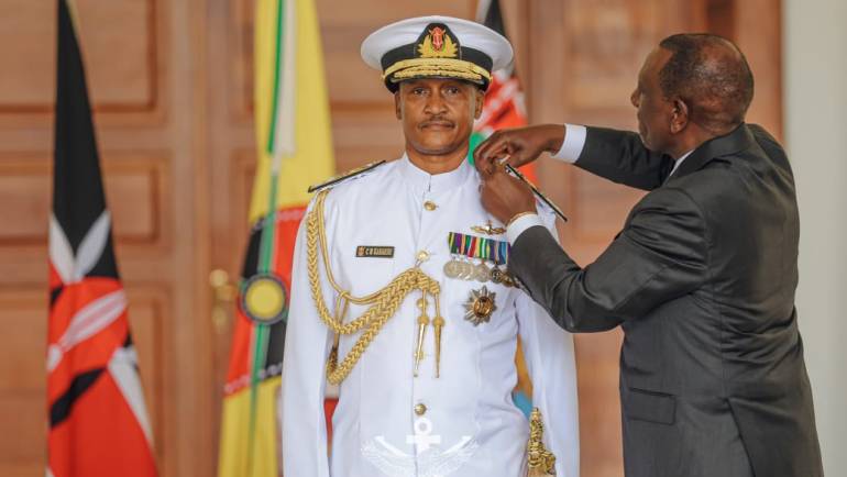 COMMANDER IN CHIEF PRESIDES OVER INVESTITURE OF RANKS AND SWEARING IN CEREMONY