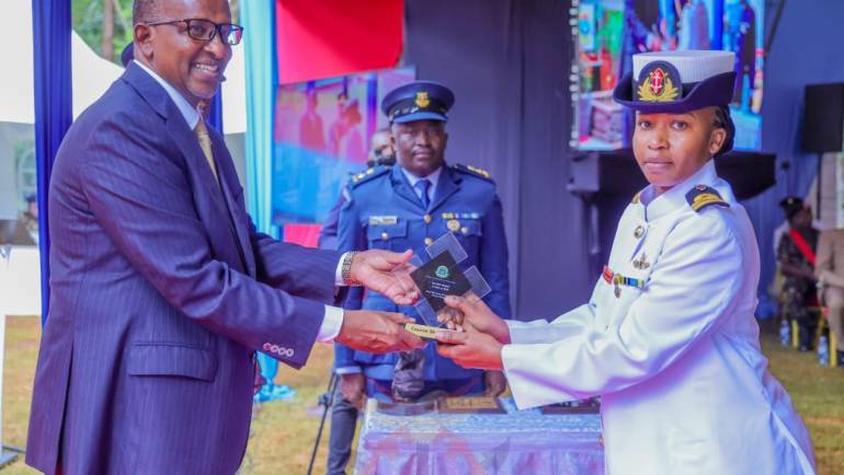 CS DEFENCE PRESIDES OVER 39TH JCSC GRADUATION CEREMONY