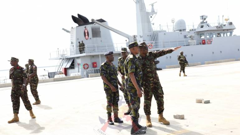 GENERAL KAHARIRI VISITS KENYA NAVY