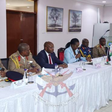 CS DEFENCE HOLDS BILATERAL TALKS