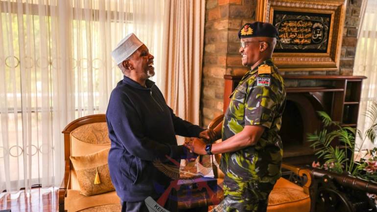 CDF VISITS GENERAL (RTD) MOHAMUD MOHAMED.