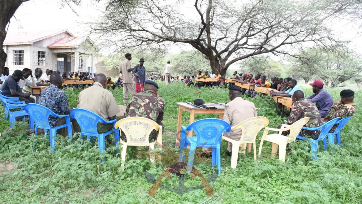 KDF PARTICIPATES IN KEY LEADERSHIP BARAZA TO PROMOTE PEACE IN TIATY EAST