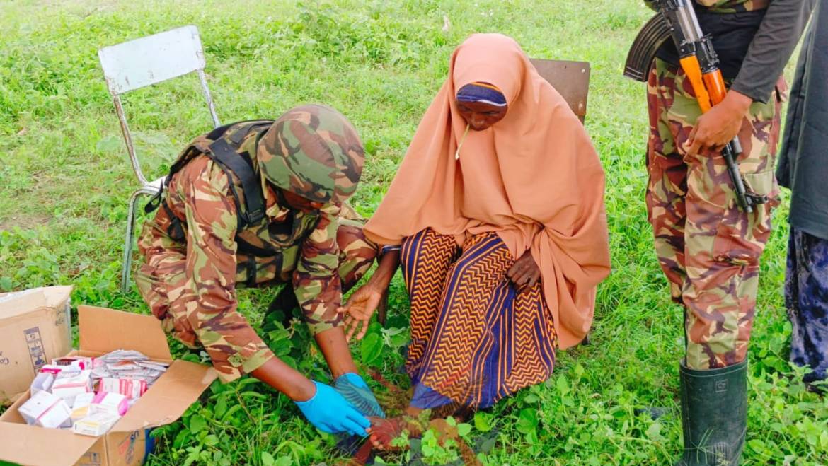 KDF TROOPS EXTEND SUPPORT TO BULA SINAI COMMUNITY