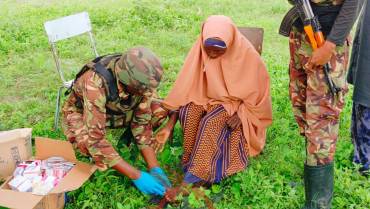 KDF TROOPS EXTEND SUPPORT TO BULA SINAI COMMUNITY