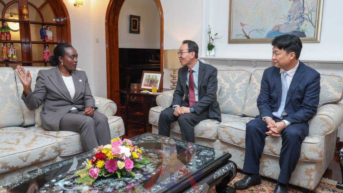 REGIONAL SECURITY TOP AGENDA AS DEFENCE CS MEETS KOREAN ENVOY