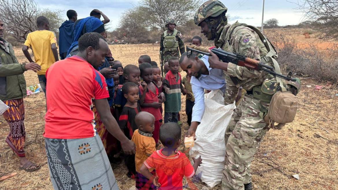 KDF TROOPS ENGAGE LOCALS THROUGH CIMIC OUTREACH IN ELWAK