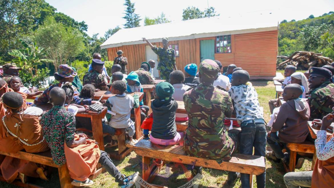 KDF TROOPS DELIVER HOPE TO QUEENSTAR KIDS