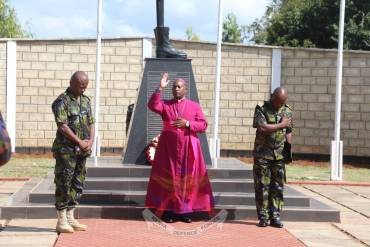 BISHOP WALLACE NG’ANG’A VISITS KDF TROOPS IN LAMU COUNTY