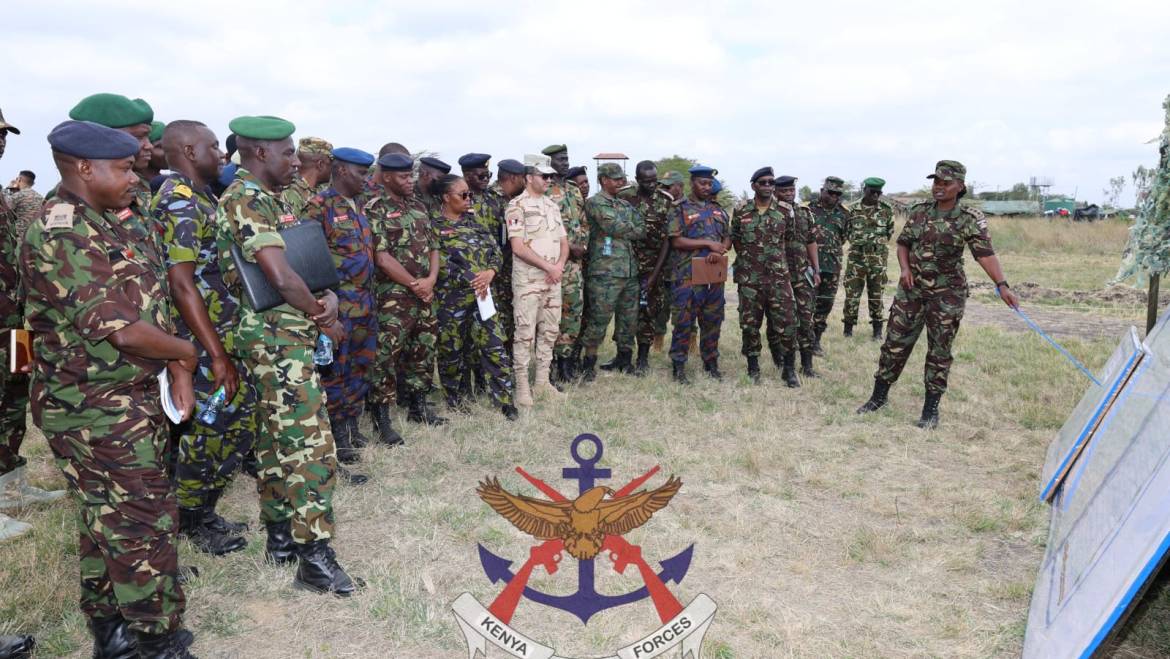 JOINT COMMAND AND STAFF COLLEGE (JCSC) VISITS 6 BRIGADE HEADQUARTERS