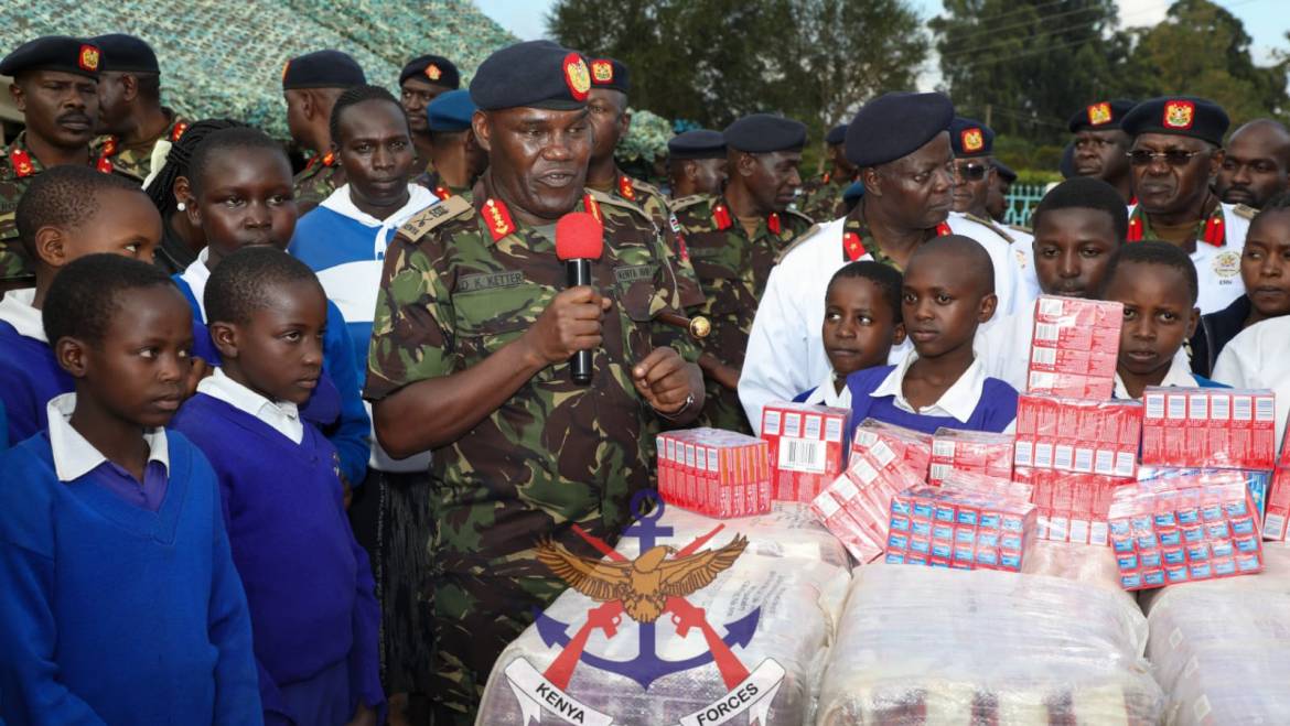COMMANDER KENYA ARMY LEADS KDF COMMUNITY OUTREACH AHEAD OF KDF DAY