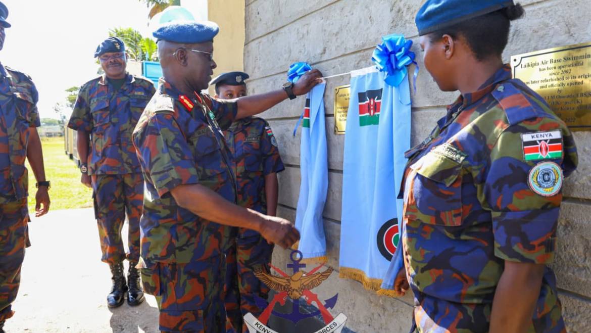 COMMANDER KENYA AIR FORCE VISITS LAIKIPIA AIR BASE