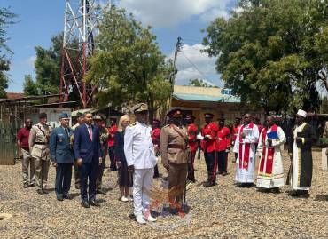 KDF JOINS THE COMMONWEALTH 