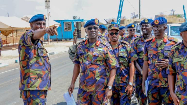 COMMANDER KENYA AIR FORCE VISITS WAJIR AIR BASE