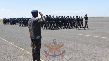 SENIOR LEADERSHIP COURSE PARTICIPANTS GRADUATE