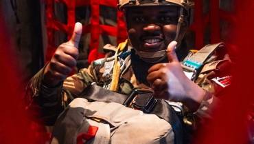 KDF JUMPMASTERS PARTICIPATE IN THE RANDY OLER MEMORIAL OPERATION TOY DROP