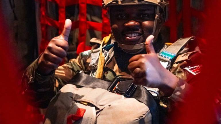 KDF JUMPMASTERS PARTICIPATE IN THE RANDY OLER MEMORIAL OPERATION TOY DROP