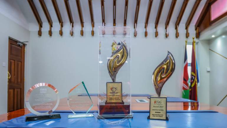 MINISTRY OF DEFENCE RECOGNISED AS TOP PERFORMING PUBLIC SECTOR INSTITUTION