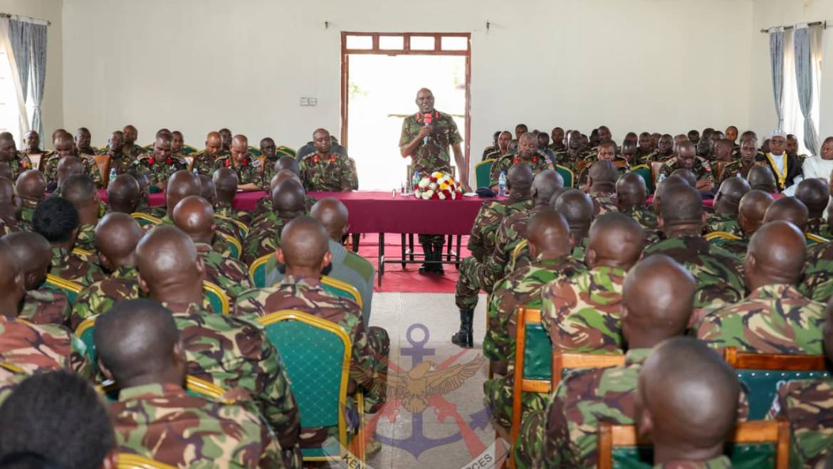 COMMANDER KENYA ARMY VISITS GILGIL REGION