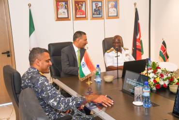 COMD KN HOSTS INDIAN HIGH COMMISSIONER