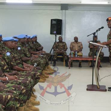 COMMANDER KENYA ARMY VISITS KDF TROOPS AHEAD OF UN DEPLOYMENT