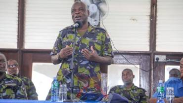 DFSM HOLDS CLEAR LOWER DECK FOR KN WARRANT OFFICERS