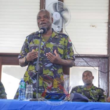 DFSM HOLDS CLEAR LOWER DECK FOR KN WARRANT OFFICERS