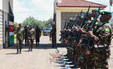 CDF VISITS GILGIL MILITARY BASES AND INSTALLATIONS, INSPECTS KEY FACILITIES