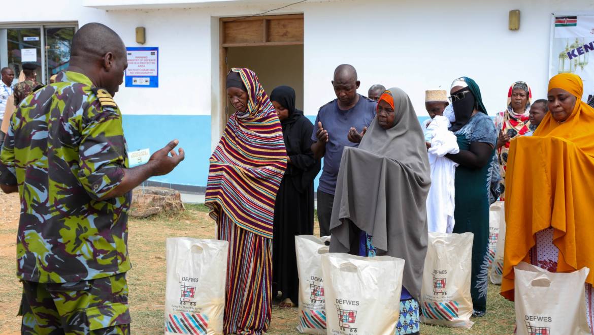 KENYA NAVY MUSLIMS DONATE IFTAR FOOD
