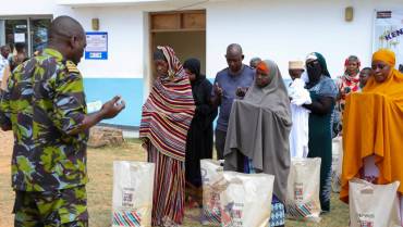 KENYA NAVY MUSLIMS DONATE IFTAR FOOD