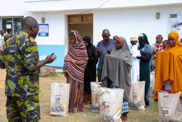 KENYA NAVY MUSLIMS DONATE IFTAR FOOD