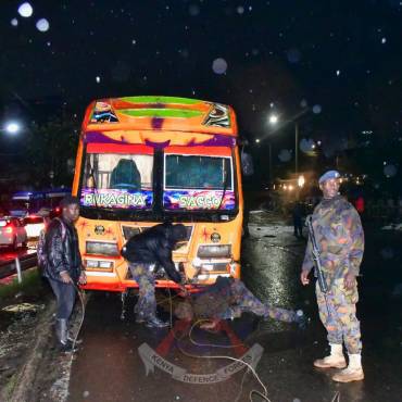 KDF PERSONNEL RESPOND TO FLOOD EMERGENCY IN NAIROBI