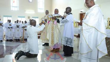 OILS OF GRACE, HEARTS OF SERVICE