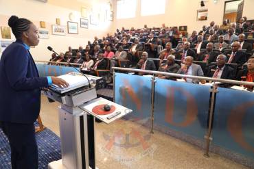 STRATEGIC FORESIGHT FOR SENIOR MILITARY LEADERSHIP